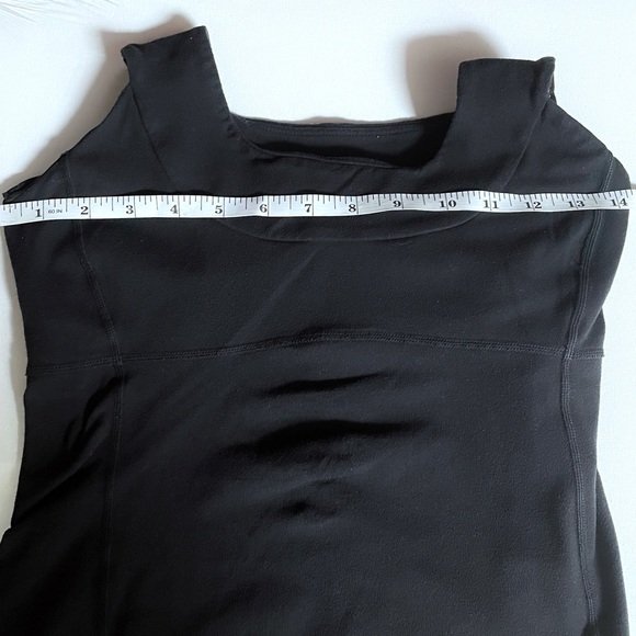 Lululemon Tank Top, Size 6 - Picture 4 of 6